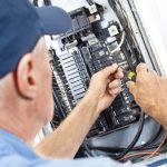 The Benefits of Hiring Handyman Services